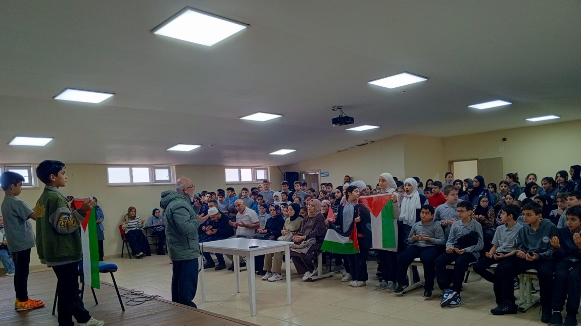 GAZZE ŞEHİTLERİ İÇİN ANMA PROGRAMI... 7 EKİM ASLA UNUTULMAYACAK... YAŞASIN MAZLUMLARIN ZALİMLERE KARŞI MÜCADELESİ...